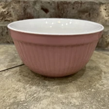IQ Accessories Dark Pink Ribbed/Fluted 7" Mixing Or Serving Bowl Cottage Core