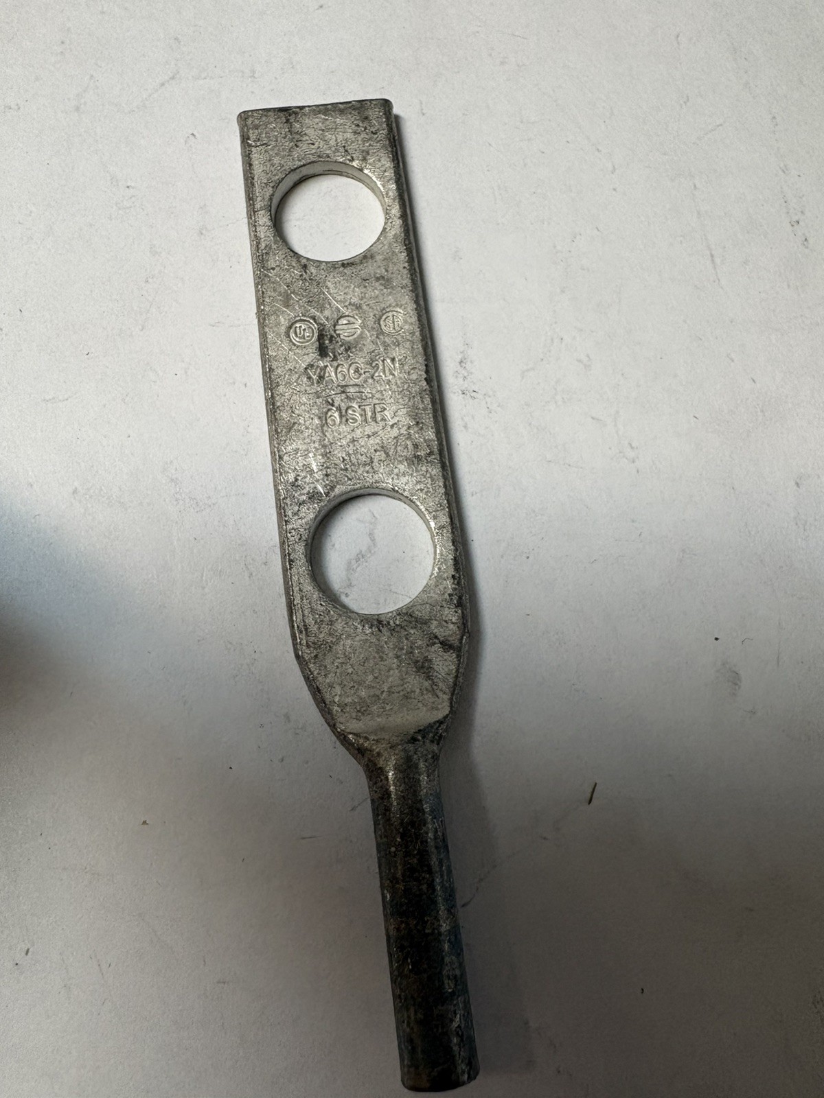 Burndy YA6C-2N, YA6C2N 6 STR 6 AWG Compression 2 Hole Lug LOT of 4each