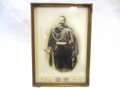 PORTRAIT PHOTO - CDV - Kaiser Wilhelm II of Prussia - in picture frame - TOP