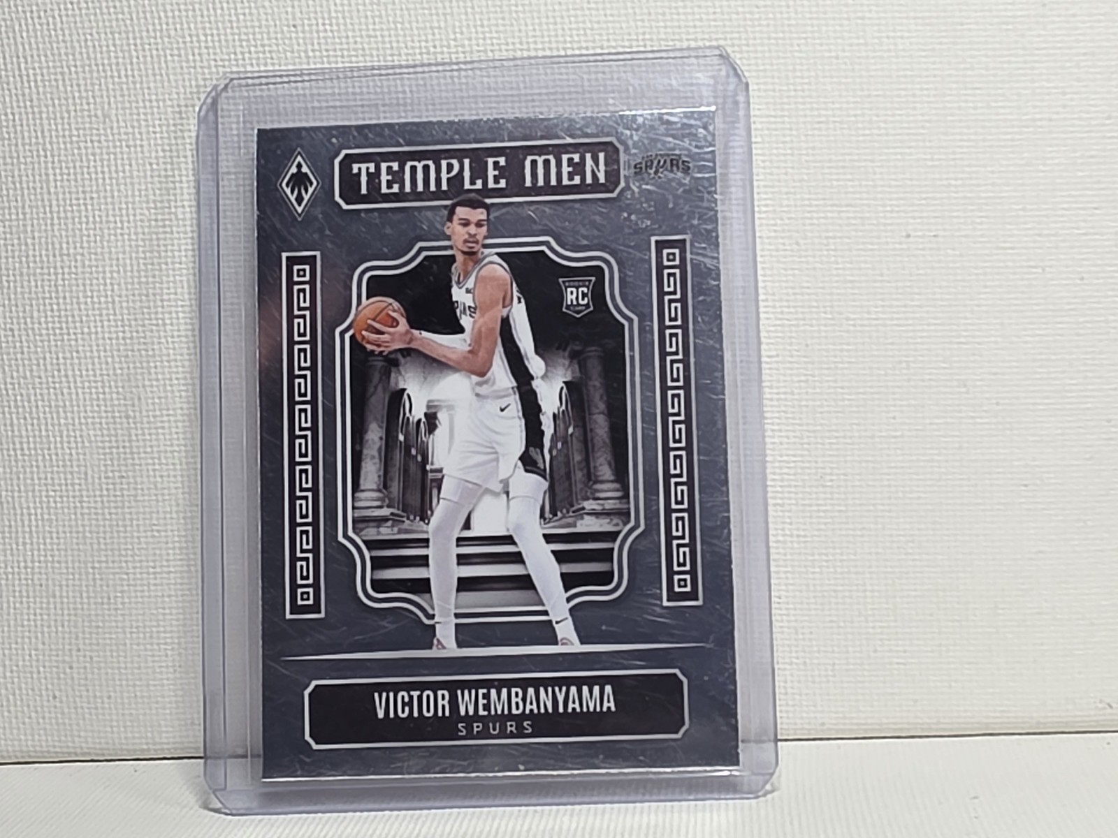 2023-24 Panini Phoenix #7 Victor Wembanyama Temple Men Silver