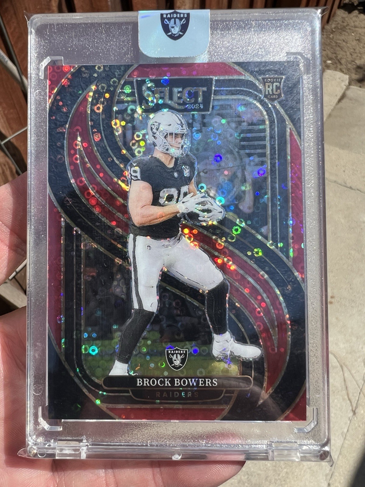 Brock Bowers 2024 Panini Select Red Disco Premier Level #05/49 SP Raiders #118