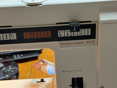 Pfaff Hobby 803 Sewing Machine With Foot Pedal  / Tested