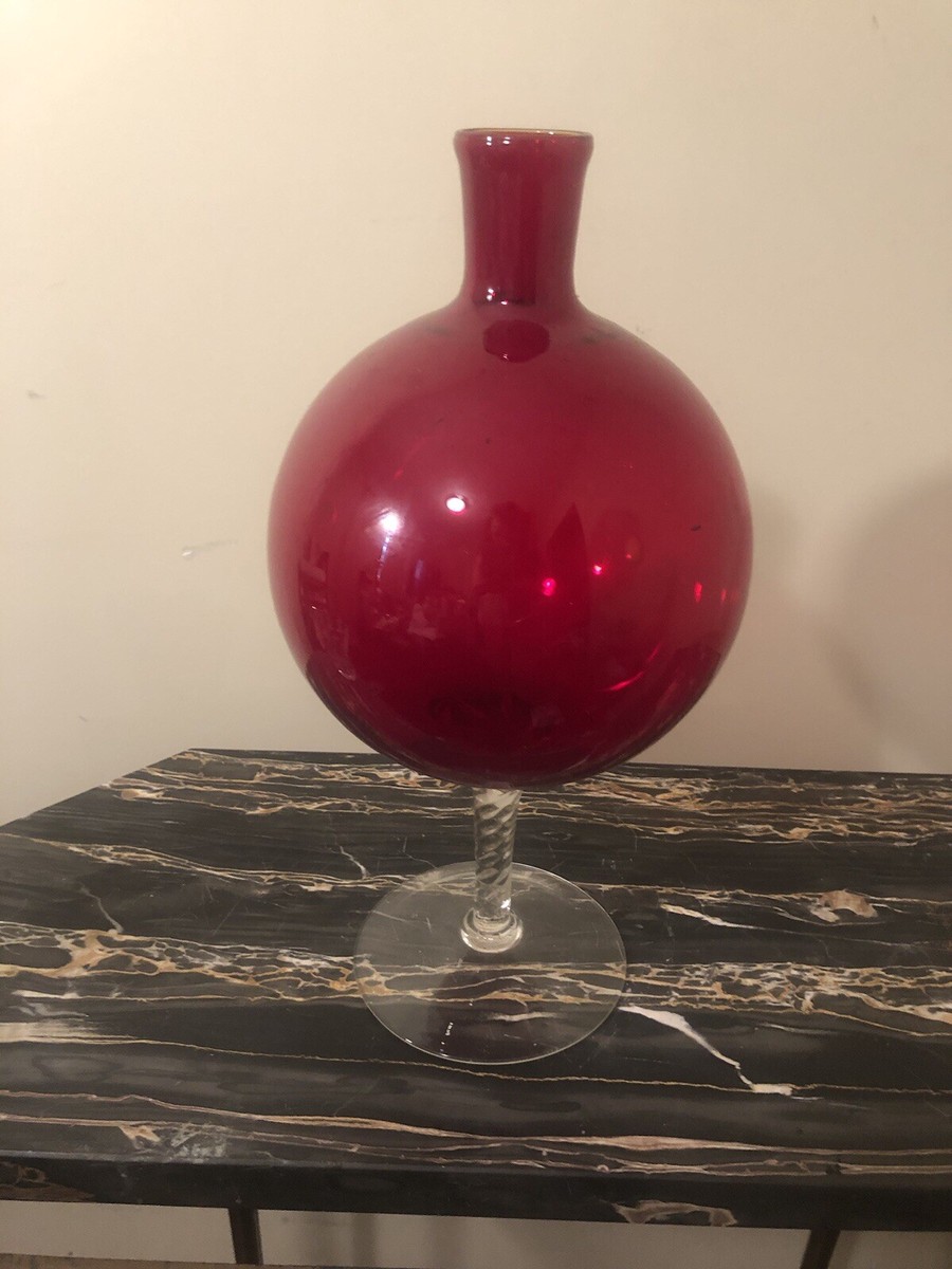 VTG Sasaki Red Glass Decanter Clear Twisted Stem 13.5” No Stopper