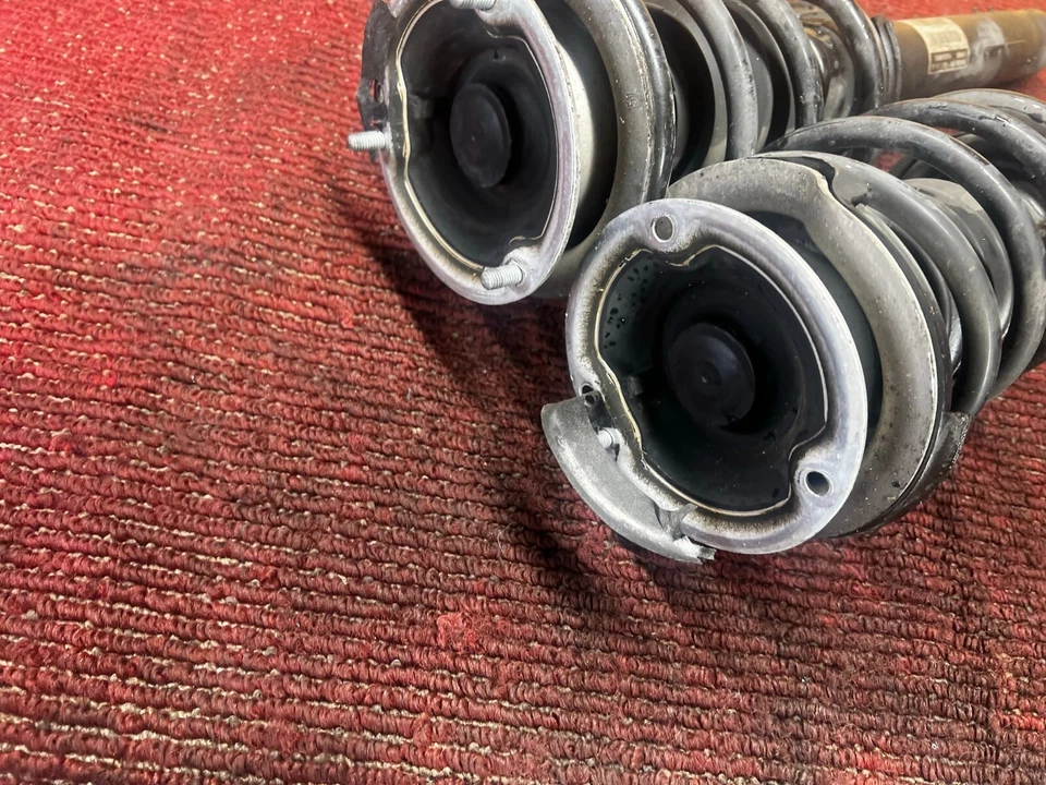 JUEGO AMORTIGUADOR PUNTAL DELANTERO IZQUIERDO Y DERECHO BMW 08-13 E82 E88 OEM 122K Foto 4 de 4