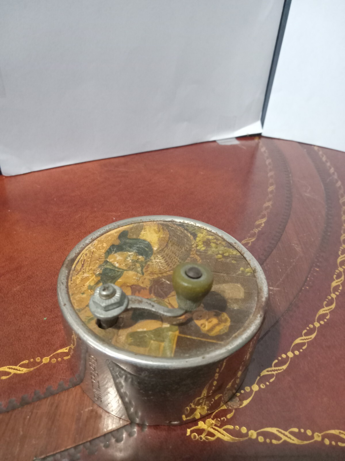 Antique 1800's Swiss Childs Wind and Play Music Box Art Old Toy Music