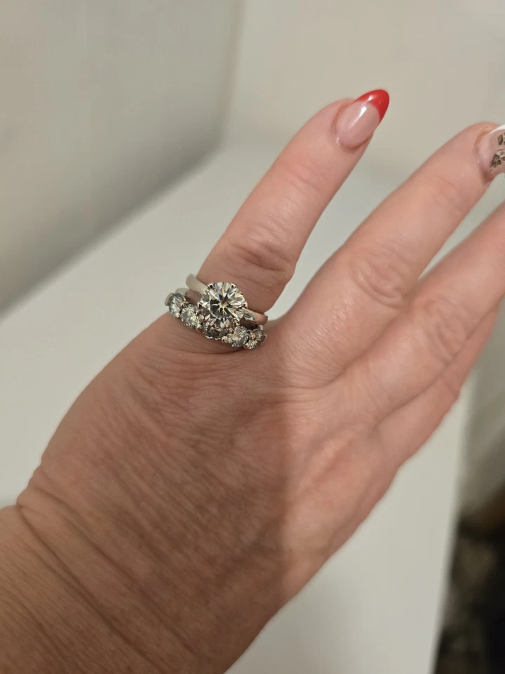 5.05ct VVS1 Ice BlueWhite Moissanite Engagement Ring &Band 925 StrlngSlvr Size 7 - Image 4 of 4