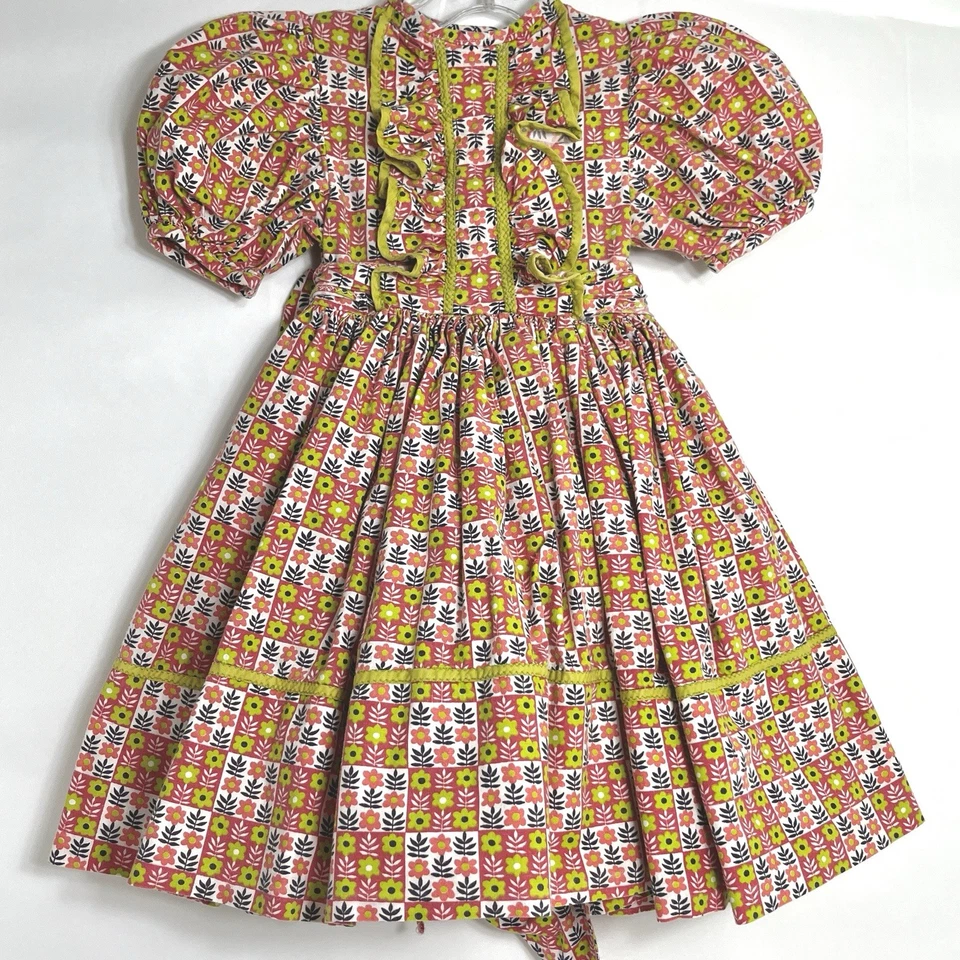 Vestido Hecho a Mano para Niña Talla 2 Verde Coral MCM Volantes Mangas Abullonadas Lazo De Colección Foto 3 de 4