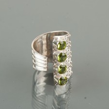 Green Peridot Gemstone 925 Sterling Silver Ring Handmade Jewelry Ring For Gift