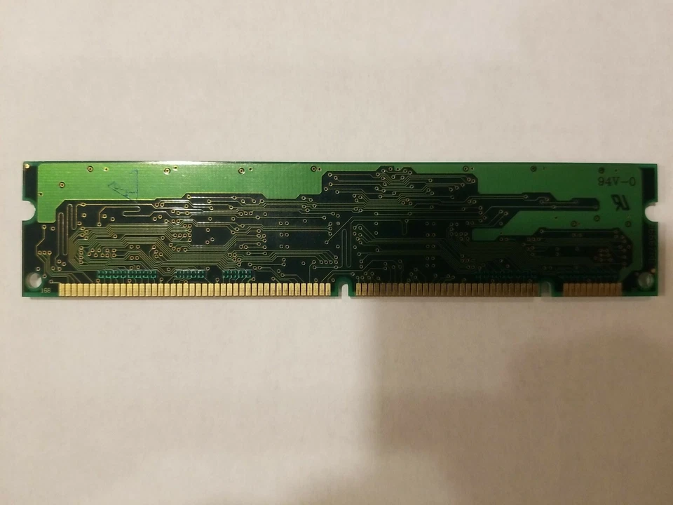 64 MB SDRAM PC100 T & TECH MODULE AD64S4TTP-8 - Image 2 of 2