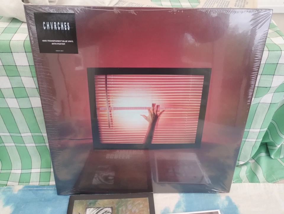 Chvrches – Screen Violence BLUE VINYL LP + FANZINE+SIGNED CARD# - Image 2 of 4