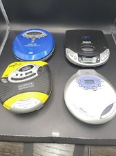 Lot Of 4 Compact Portable Disc Player The Only One That Works Is The Audiovox  