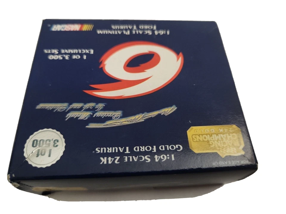 Juego exclusivo Racing Champion Mark Martin #6 1999, oro 24 k y platino 1:64 Foto 3 de 4