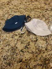 Lot of 2 baby sun hats 0-6 6-18       iplay  jumping bean         