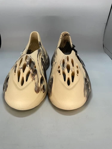 Size 10 - adidas Yeezy Foam RNNR MX Cream Clay