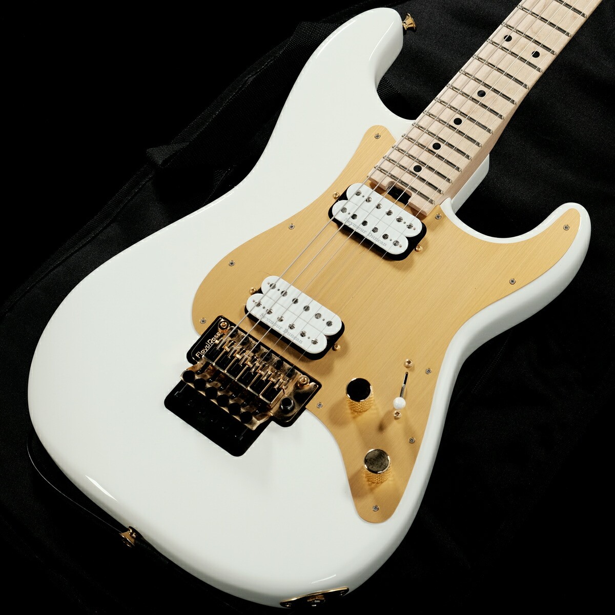 ギター CHARVEL Pro-Mod So-Cal - TIME SALE! Used Charvel Pro-Mod So-Cal Style 1 HSS FR E - Ferrari Red