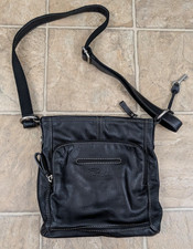 Fossil Hanover black Crossbody Bag purse silver hardware key charm adjustable