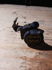 2004 Lincoln Navigator 5.4l Oem Oil Filler Neck W Bracket Cap 2004 Lincoln Navigator 5.4l Oem Oil Filler Neck W Bracket Cap