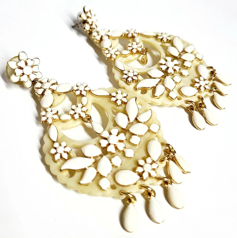 Pendientes Araña Floral J.Crew Blanco Multicolor Oro Claro Chapado en Buey Latón Foto 4 de 4