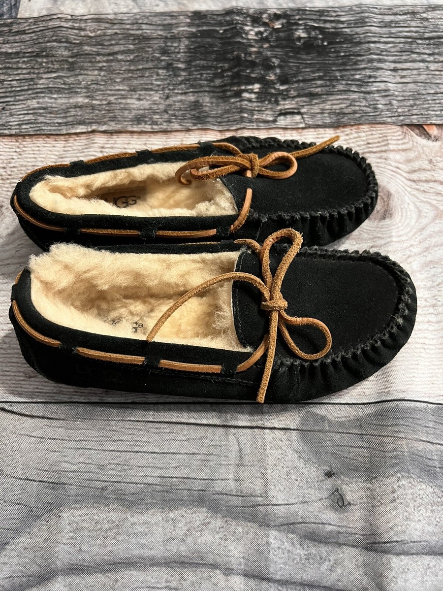 Kids UGG Dakota Moccasin Black Raven Girls Size 1 | eBay