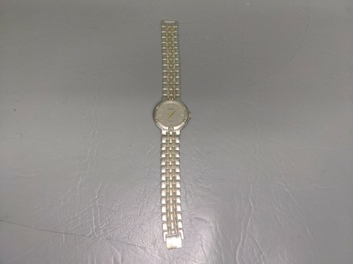 Gucci Quartz Watch 1500 Gold 
