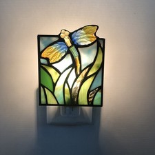 DUONAYU Stained Glass Dragonfly Night Light, Kids Bedroom Decor, Hallway Lamp