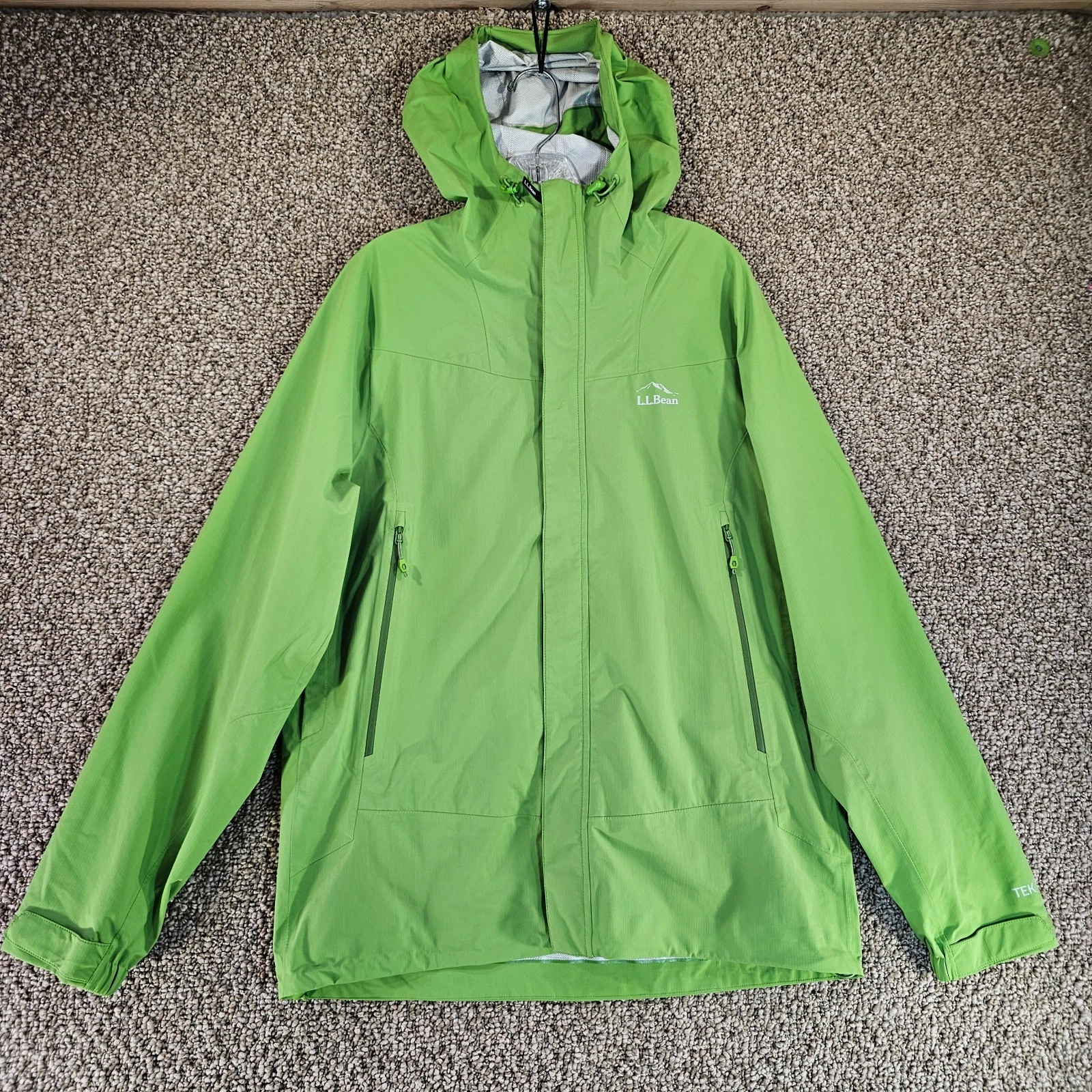 LL Bean Nylon jacket Mens Medium Long Sleeve Hooded Full Zip Pockets Green