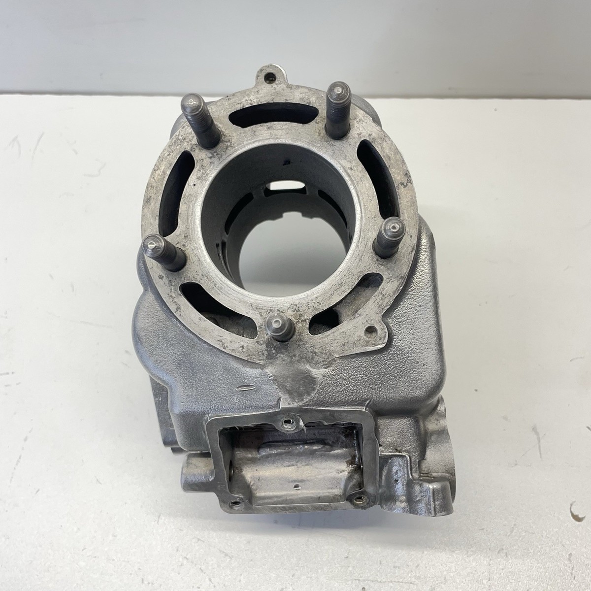 1995 Kawasaki Kx125 Cylinder With a 54mm Chrome Bore Needs Repair