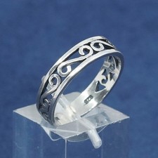sz 9, vtg minimalist, filigree Sterling silver handmade wavy 925 statement ring