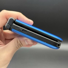 Nintendo 3DS XL Blue & Black Console w/ Charger, Stylus, SD Card & Mario Dream