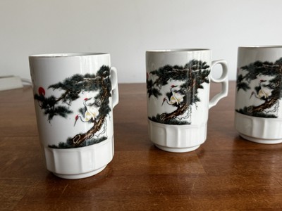 Tatung Vintage Tea Mug with Stork Design Gold Rim Made in Taiwan Set Of 4