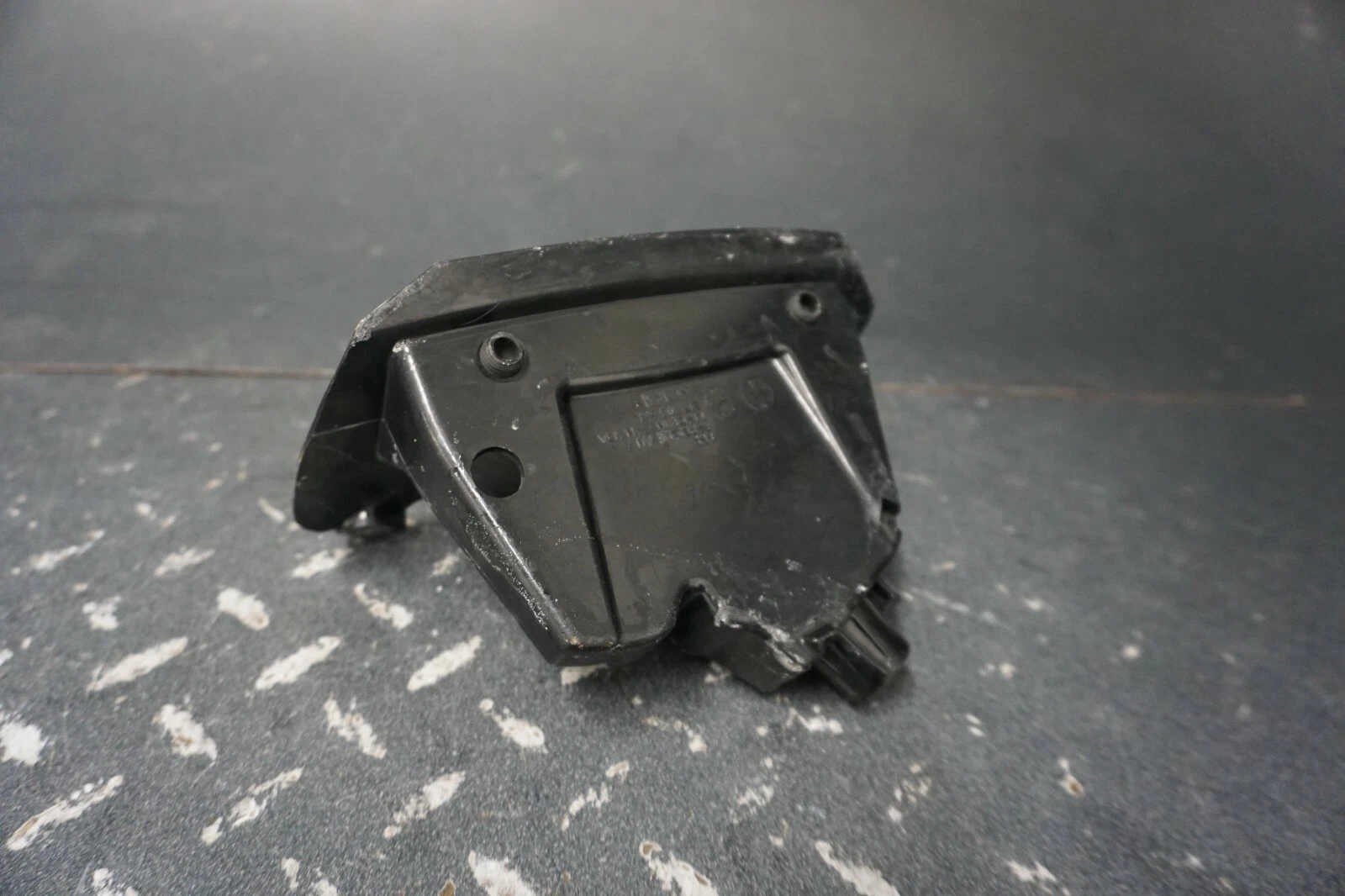 2002-2009 MXZ Summit Ski-Doo OEM Engine Hand Pull Start Recoil Handle Housing