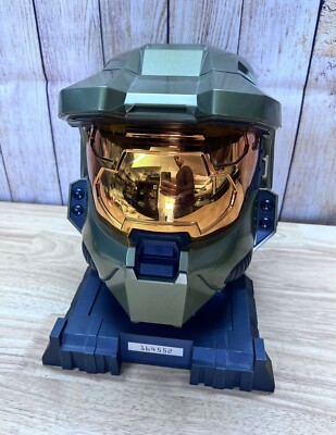 Halo Legendary Edition Helmet Xbox 360 Box Stand Damaged Light Wear 