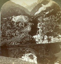 Stereoview Photo Train on Bridge St Gotthard's Pass Wasen Switzerland 1901