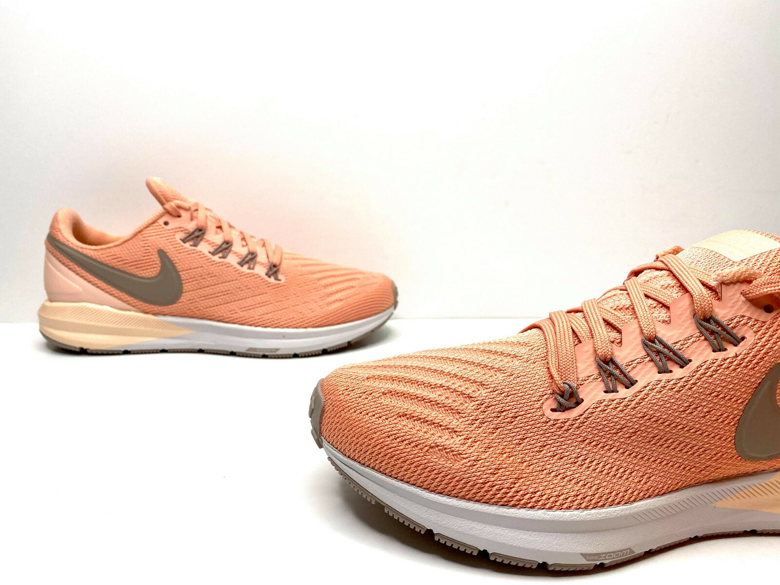 nike structure 22 pink