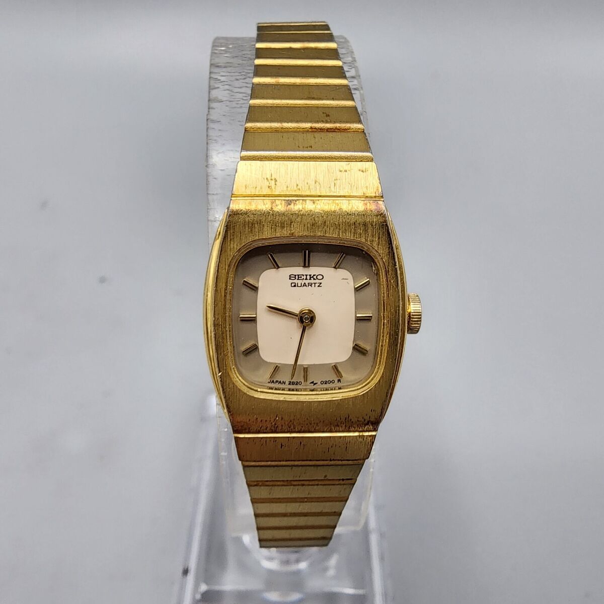Vintage Seiko Watch Women Gold Tone Gray Dial 17mm Rectangle Vintage Seiko Watch Women Gold Tone Gray Dial 17mm Rectangle