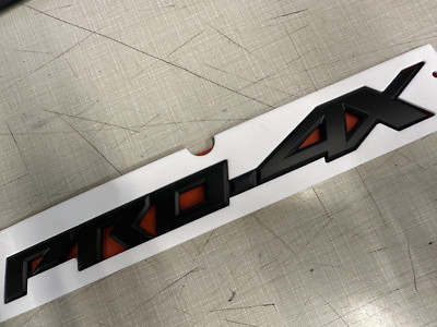 画材 Iron Quartz Genuine 93495-EA80A Genuine Nissan #93495EA80A Rear Emblem