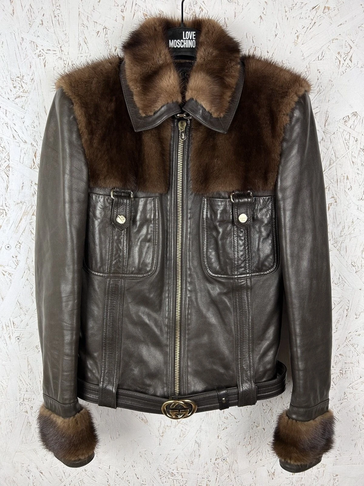 Veste ceinture cuir/fourrure marron Gucci détail GG taille 40