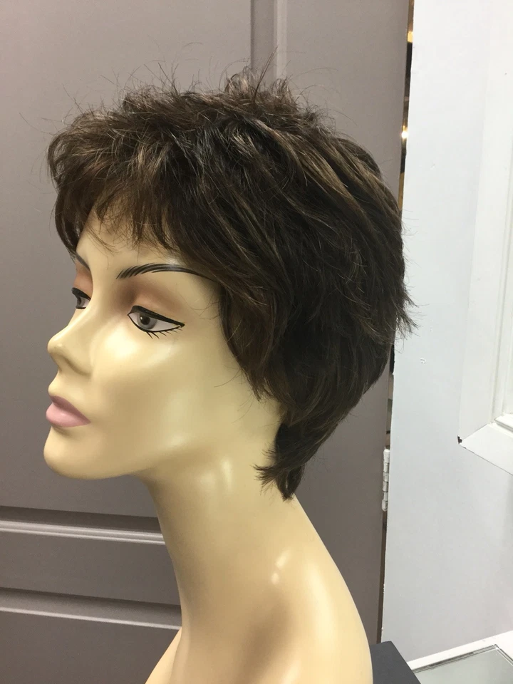 Gabor Confidence 短花边前精灵假发,GL4/8 黑巧克力/棕色 — 第 3/4 张图片