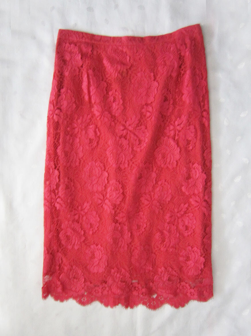 CREW Lace Midi Skirt with Scalopped Hem in Magenta Pink Size