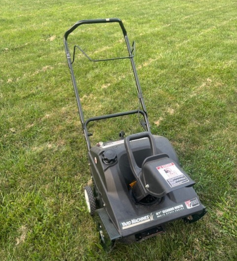 Yard Machines 21