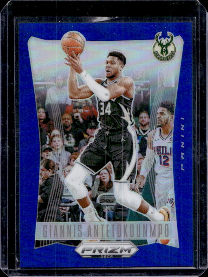 2023-24 Panini Prizm Deca Giannis Antetokounmpo Blue #138/149 Bucks