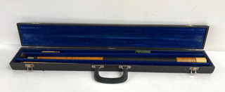 Vintage MALI Wood Finish & Black Billiard Pool Cue in Case 57.625"