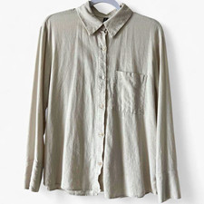 H&M Divided Woven Solid Beige Point Collar Long Sleeve Button-Up Shirt S