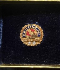 1950s Kentile 14 K Gold 25 Year service pin 2 Diamonds Vintage Brooklyn History