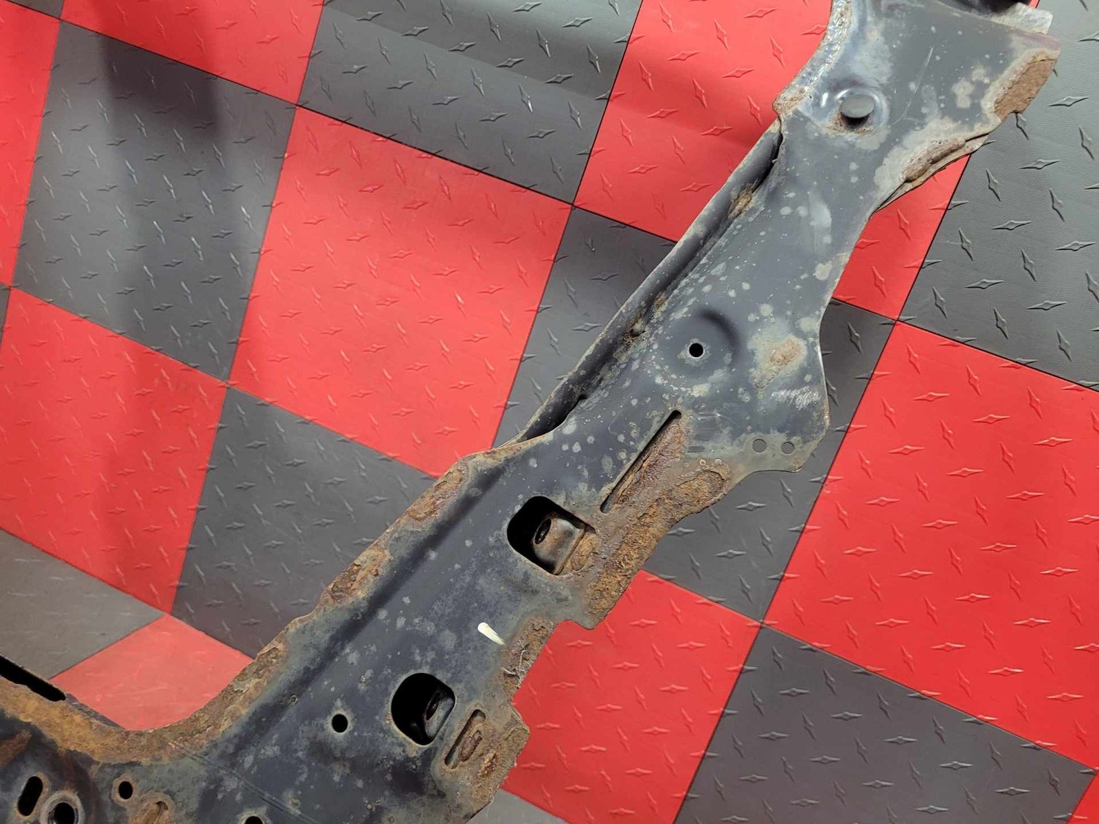 2008-2015 Japan Built Nissan Rogue Front Engine Subframe Crossmember Solid**