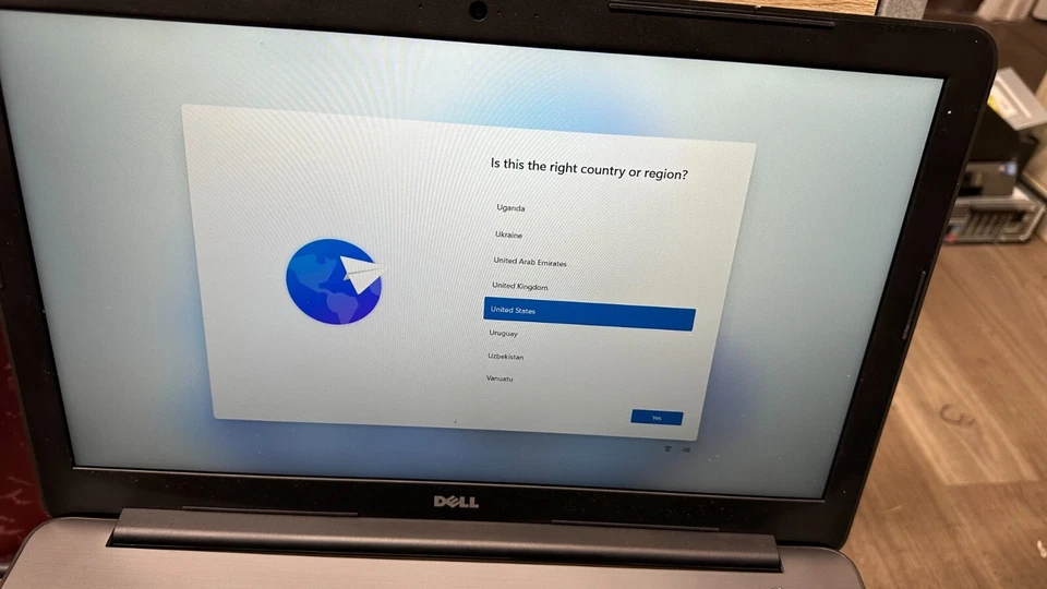 DELL INSPIRON 17-5767 CORE i7-7500U @ 2.70GHz 8GB RAM 1TB HDD WIN-11 CON CARGADOR Foto 4 de 4