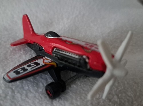 2003 Hot Wheels C2719 Fire Patrol 68 Propeller Plane Diecast Airplane  - Picture 1 of 8