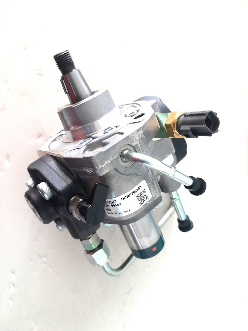 16700-5X00D DENSO FUEL INJECTION PUMP FOR NISSAN YD25 DCi D40