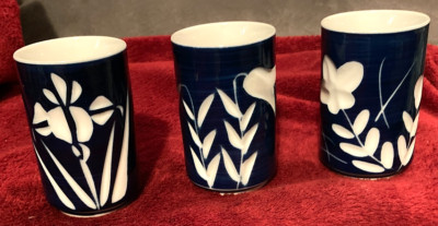 VTG THREE (3) Porcelain Teacup/Sake Cups-MCI JAPAN-Sgraffito Floral Etched-EUC