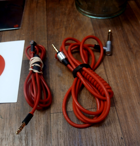 DISCONTINUED / Beats Pro Headphones by Dr. Dre / ORIGINAL BOX / SN:3GBA053CXJV - Picture 11 of 21